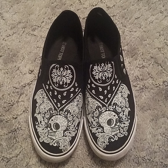 Hot Topic Shoes - Slip On Skull Shoes